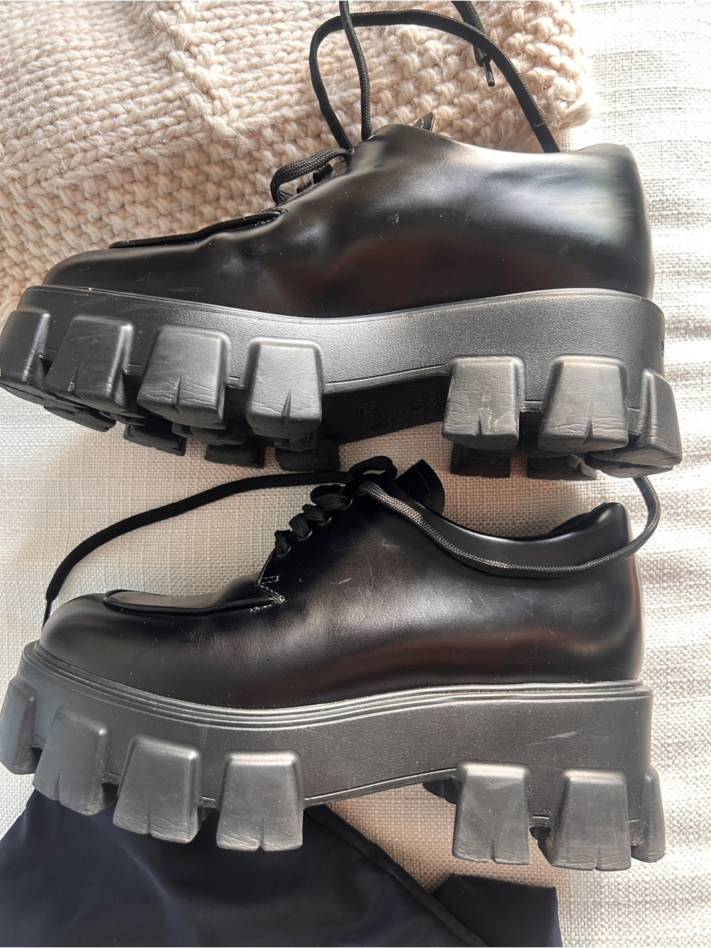Black Chunky Lace-Up Women Shoes